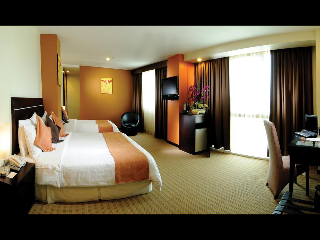 Hock Lee Hotel & Residences Κουτσίνγκ Εξωτερικό φωτογραφία